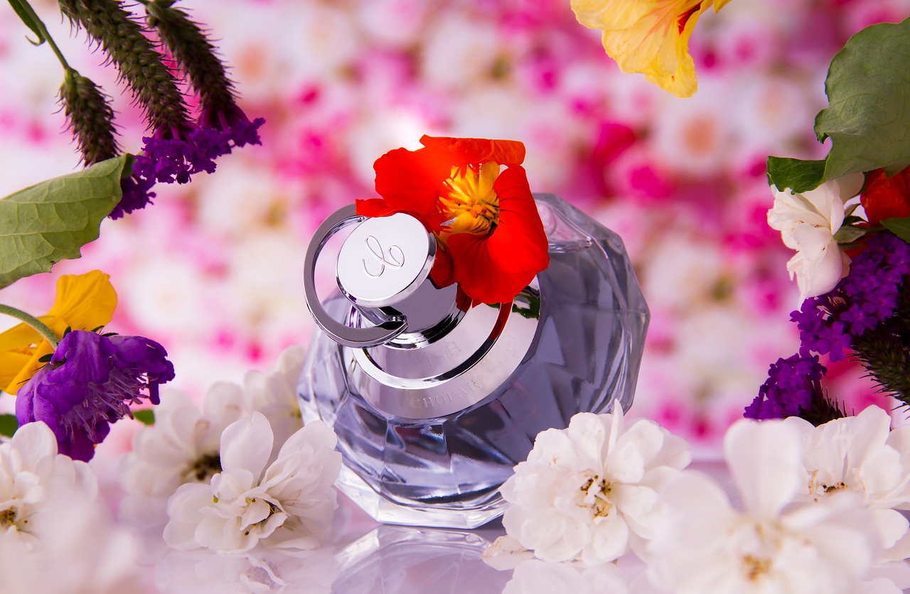 kosmetyki naturalne, perfumy DIY, przepisy (Fot. Pixabay)